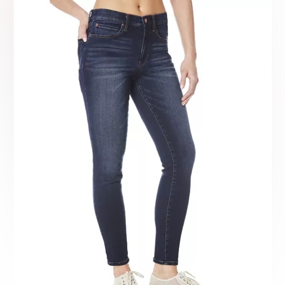 Nicole Miller Soho High Rise Skinny Jeans in Blue